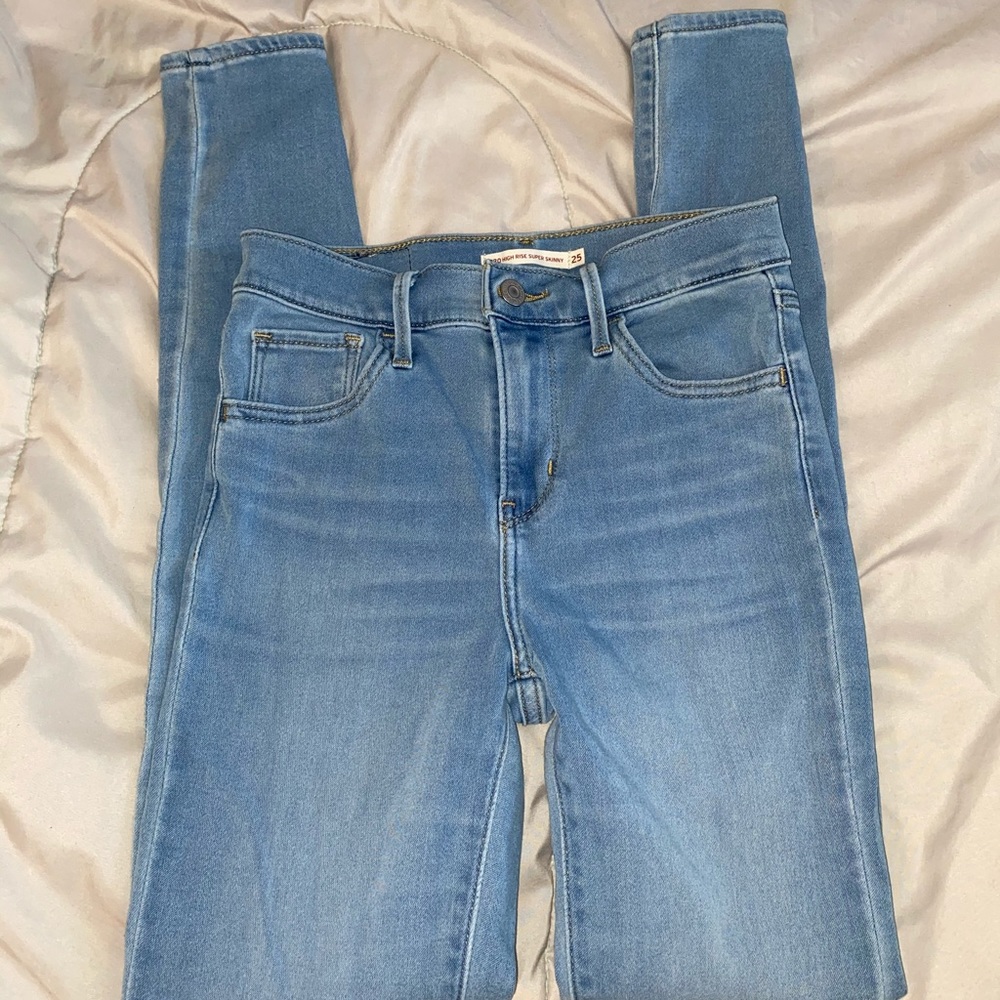 levi jeans